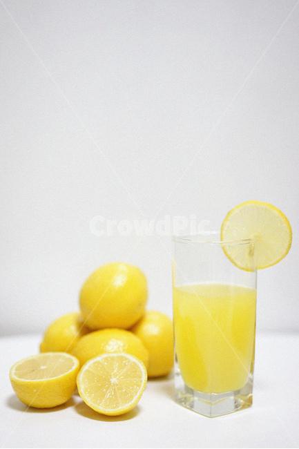 레몬에이드,레몬,과일,음식,노랑,옐로우,yellow,lemon,에이드,음료,쥬스,음식,식재료,요리,food,cook,meal,dishes,food reserves,과일,열매,fruit,음료수,drink,beverage