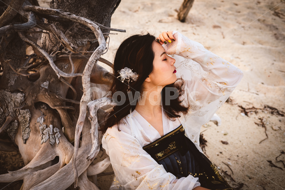 한복,해변,여성한복,여성인물,여성,전통의상,사람,인물,인간,human,person,여성,여자,woman,female,lady