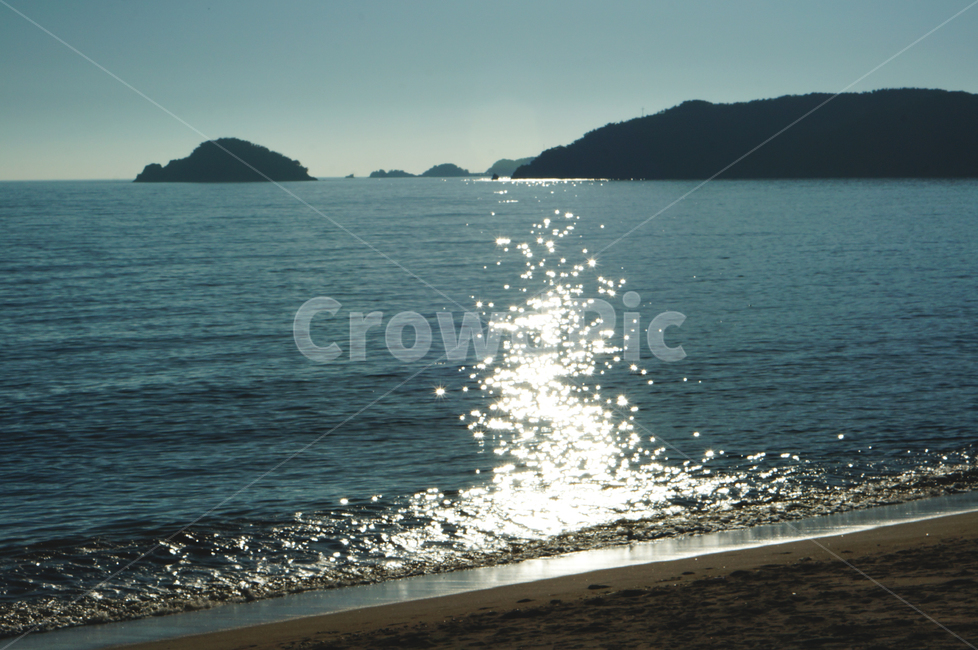 바다,해변,햇빛,반짝반짝,섬,sea,beach,light,twinkle,island,자연,풍경,nature,landscape,ocean,대양,outdoors,옥외,water,물,shoreline,해안선,land,땅
