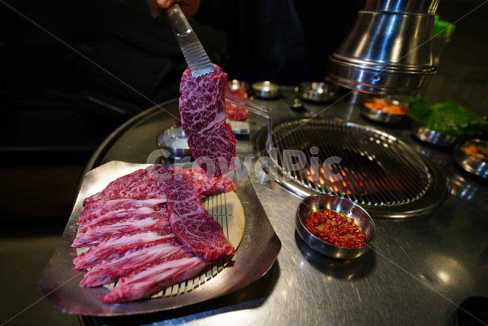 한우,구이,육류,육식,소고기,안주거리,안주,먹거리,음식,food,한식,음식,식재료,요리,food,cook,meal,dishes,food reserves,육류,고기,meat,한식,한국음식,한국요리,korean food,korean dishes,korean meal,korean cook