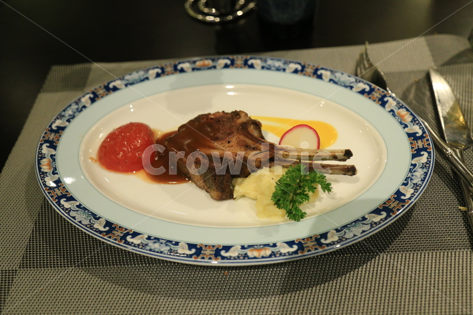 dish,요리,food,음식,meal,식사,스테이크,steak
