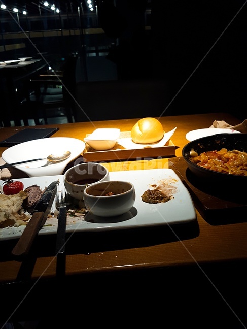 빵,음식,레스토랑,고기,파스타,식사,포크,음식,식재료,요리,food,cook,meal,dishes,food reserves,양식,서양음식,서양요리,western food,western dishes,western meal,western cook