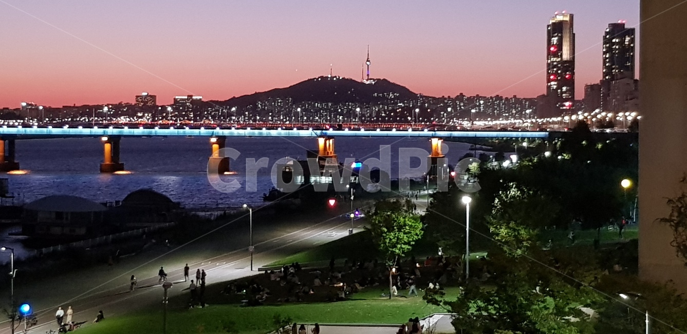 night view,summer night scenery,night walk,Han River Recreation Area,Han River