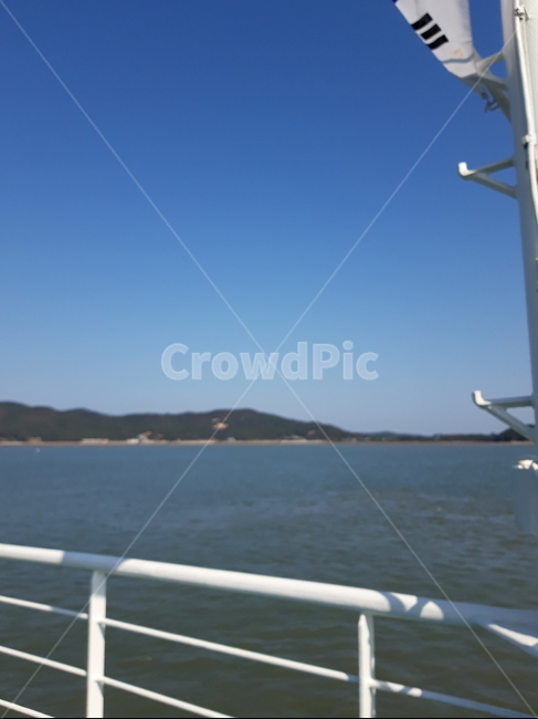 배,바다,파도,풍경,하늘색,푸른색