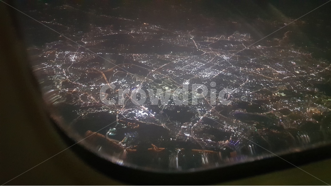 야경,항공사진,밤,비행기,창문,aerialphotograph,aerophoto,야경,밤,풍경,nightscape,night,landscape,여행,휴가,traveling,vacation,trip,교통,교통수단,traffic,transportation,경치,outdoors,옥외,nature,자연,scenery,aerial view,조감도