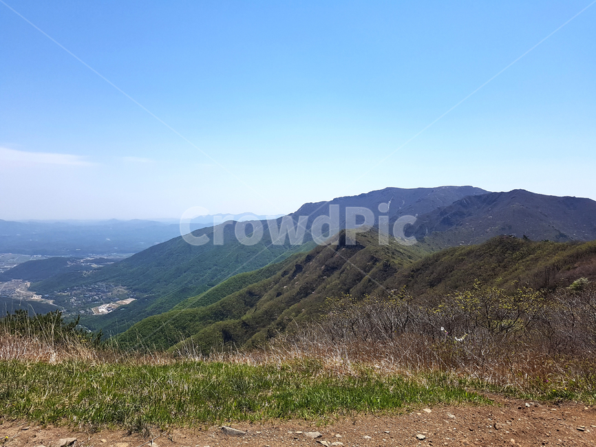 nature,outdoors,자연,옥외,hill,countryside,언덕,산,풀받,풍경
