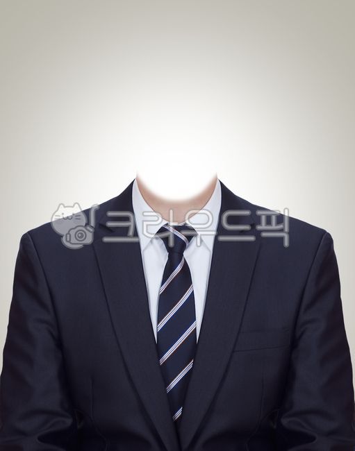 Men's suit photo,men's suit photo,adult men's suit,adult men's suit photo,adult men's suit photo,suit photo,ID photo,half-business card photo,passport photo,visa photo,clothing,clothes,composite,clothing composite,clothes