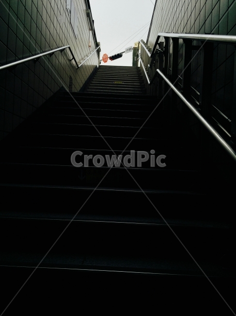 도시풍경,교통,도시,신호등,계단,한계,교통,교통수단,traffic,transportation,handrail,난간,banister,staircase