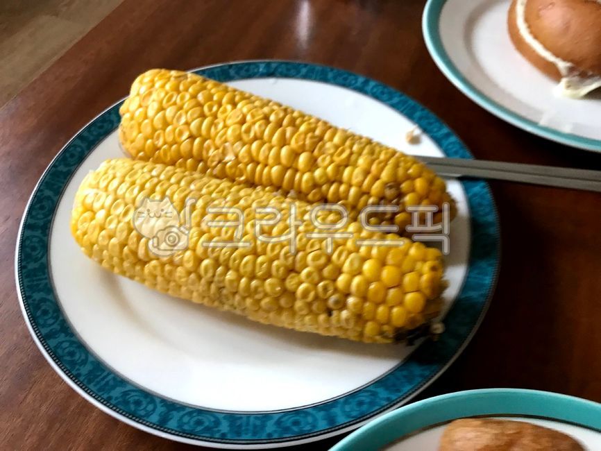 corner,Chodang Corn,Jeju Island Corn,vegetable