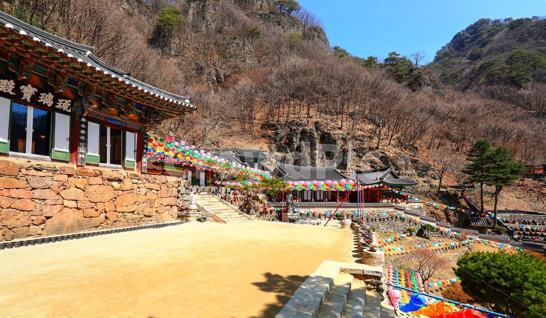 청량사,절,청량산,산,도립공원,한국전통,한국문화,korean traditional,korean culture,종교,신앙,religion,belief,faith,건축물,건물외관,exterior,building,structure,architecture,construction
