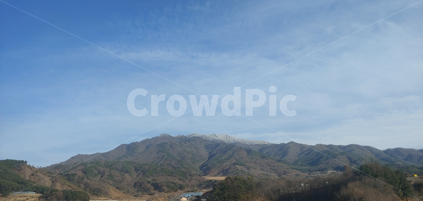 mountain,산,겨울,명암,구름,자연,풍경,nature,landscape,outdoors,옥외
