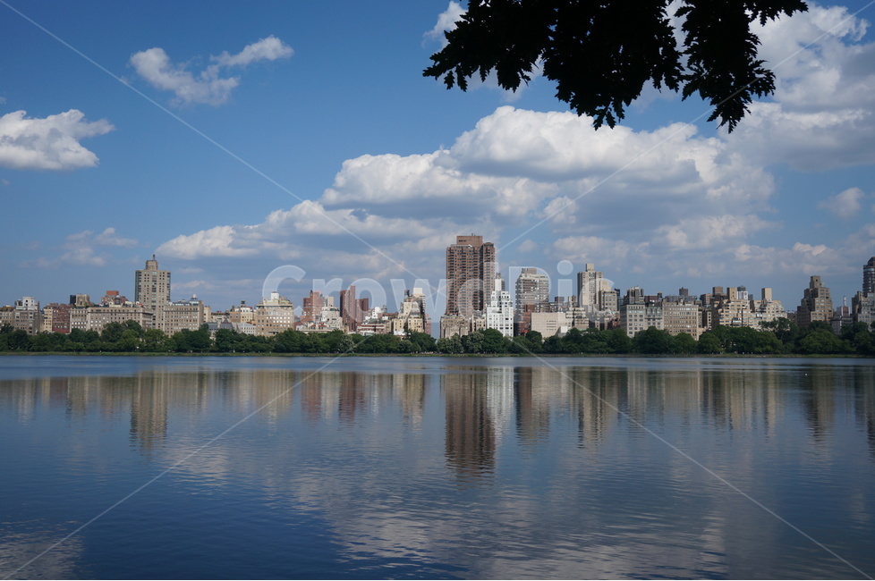 뉴욕,센트럴파크,newyork,centralpark,park,호수,공원,길,산책로,lake,landscape,city,citylandscape,미국,외국,세계,건물,도시,세계도시풍경,외국도시,도시풍경,하늘,구름,반영,비침,도시,풍경,city,landscape,해외,외국,세계,foreign,oversea,world,세계도시풍경,해외도시풍경,외국도시풍경,world cityscape,water,물,nature,자연,outdoors,옥외