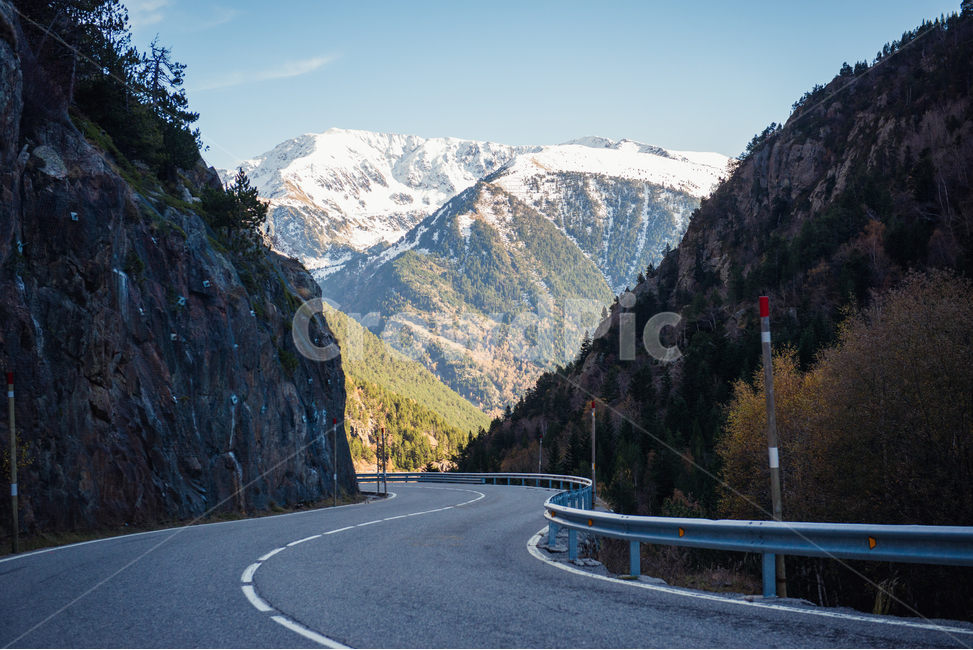 road,도로,안도라,피레네산맥,유럽,tourdefrance,자연,산맥