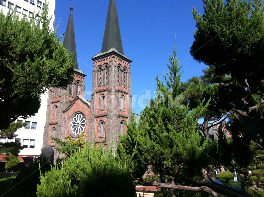 spire,첨탑,architecture,건축물,steeple,뾰족한탑,building,건물,대구,계산성당,성당,종교,건축물,건물외관,exterior,building,structure,architecture,construction