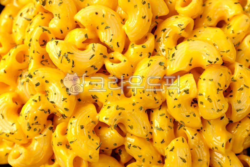 close up,ingredient,savory,Mac and Cheese,food,cheese,meal,macaroni,oily,Macaroni Cheese,pasta,American culture,grocery,Food Ingredients,ingredients,Cheddar Cheese,American food,soft