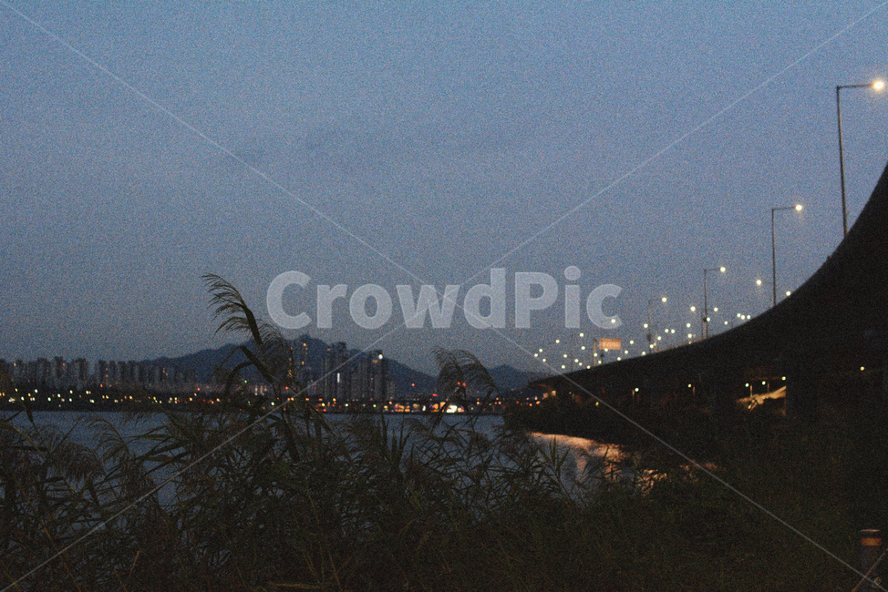 한강,늦은오후,감성,필름사진,필카,야경,밤,풍경,nightscape,night,landscape,도시,city,한국도시풍경,한국도시경관,korea cityscape,감성,sensible,feeling,nature,자연,outdoors,옥외