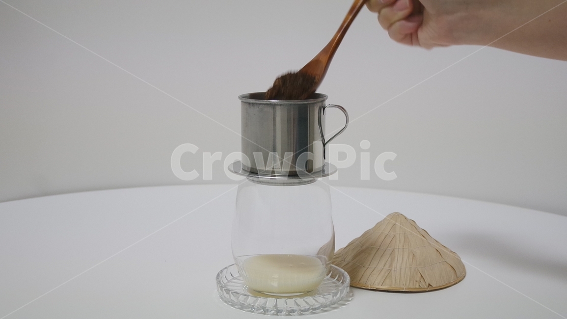 쓰어다,드리퍼,커피드리퍼,드립커피,연유커피,베트남커피,커피쓰어다,쓰어다커피,커피,카페,coffee,cafe