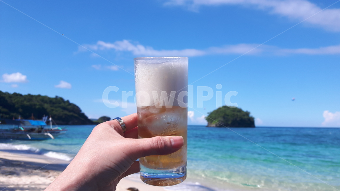 보라카이,맥주,보라카이섬,화이트비치,파란하늘,술,주류,alcohol