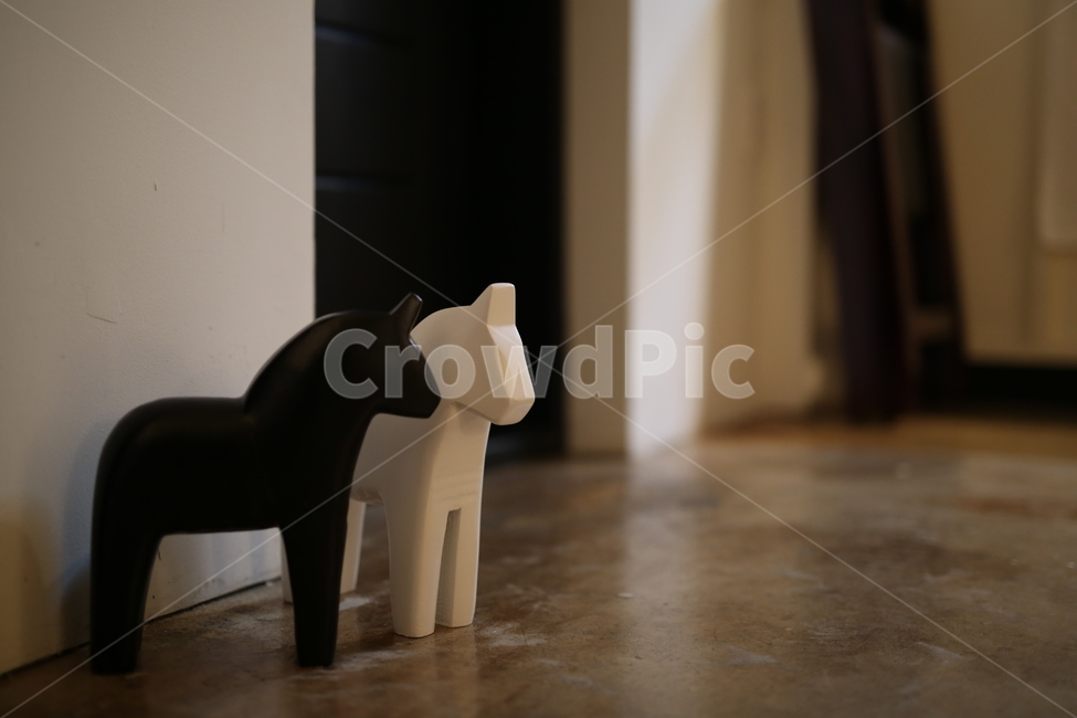 인테리어,말,조형물,바닥,wood,나무,flooring,floor,견목,hardwood,plywood,합판,인테리어,실내디자인,interior design