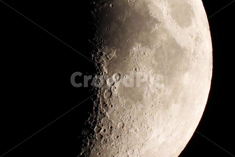 초승달,달,서울하늘,moon,밤하늘,야경,밤,풍경,nightscape,night,landscape,astronomy,천문학,universe,우주,outdoors,옥외,nature,자연,outer space,대기권 밖