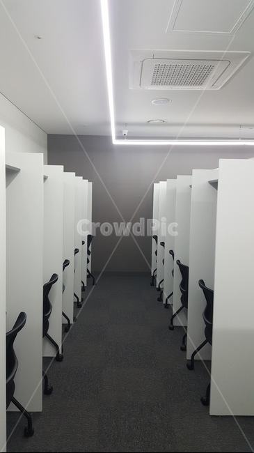 독서실,열공,공부,시험,방과후,퇴근후,책상,칸막이