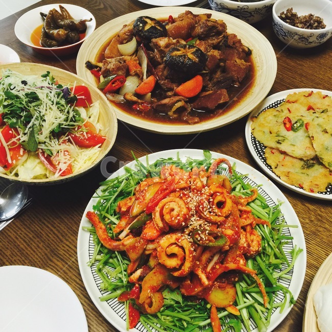 낙지볶음,전,샐러드,음식,잔치,파티,음식,식재료,요리,food,cook,meal,dishes,food reserves