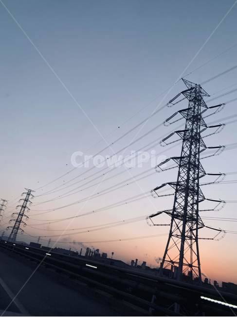 전봇대,퇴근,전깃줄,운전,철탑,산업,industry,industrial,에너지산업,energy industry,cable,케이블,power lines,전력선