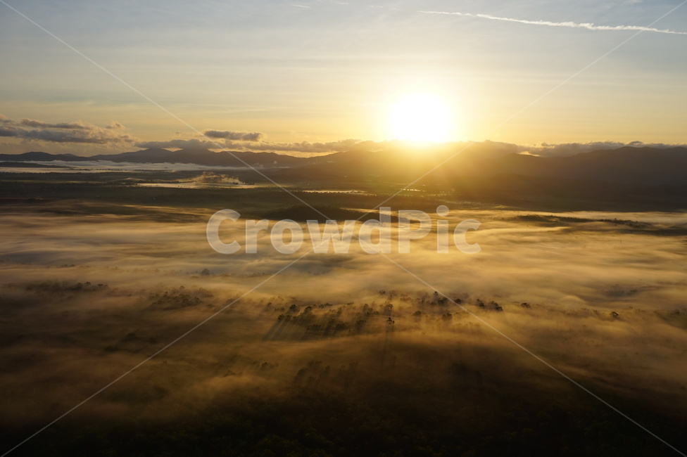 light,빛,flare,플레어,sunlight,햇빛,케언즈,cairns,케언스,일출,sunrise,웅장한,자연,nature,안개,fog,mist,호주,australia
