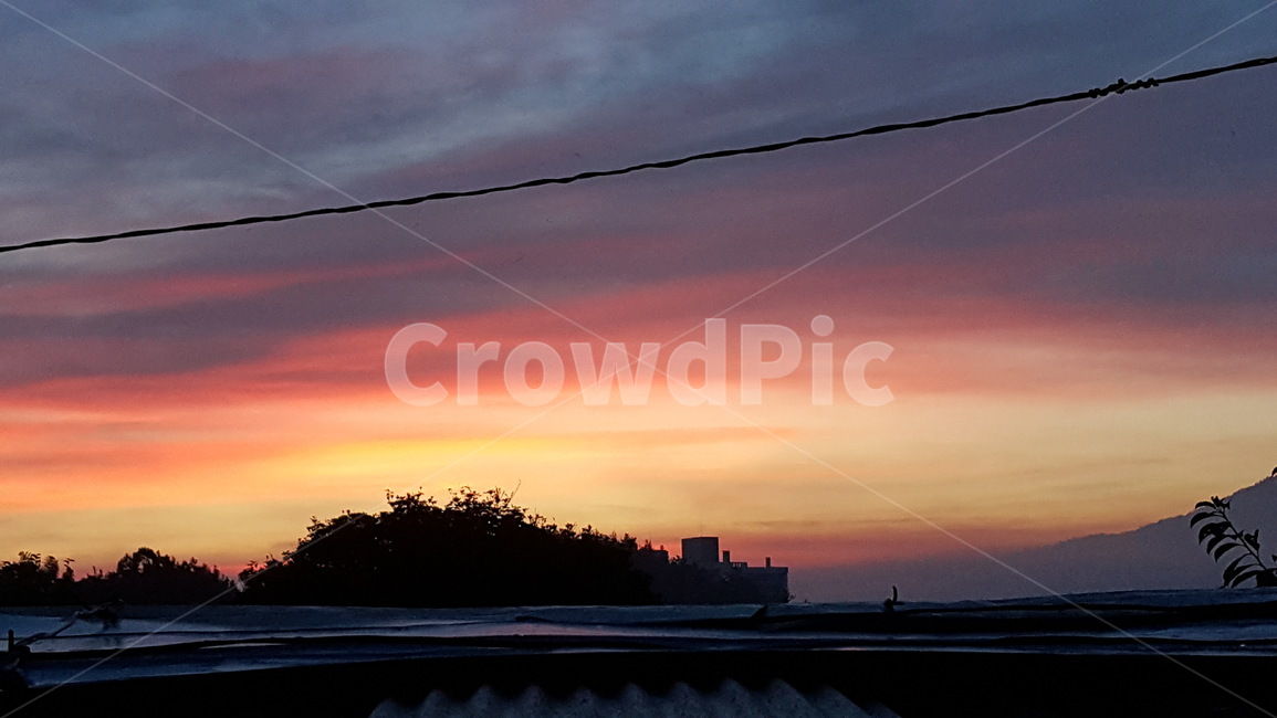 새벽,자연,경치,여명,시골,하늘,자연,풍경,nature,landscape,outdoors,옥외,sky,sunset,일몰,dusk,황혼,dawn,red sky,붉은 하늘