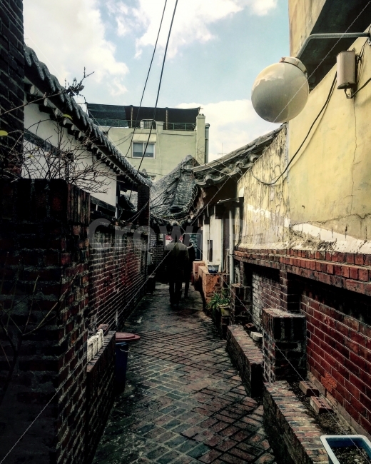 골목,골목길,근현대골목,근현대,오래된골목,오래된건물,건물,도시,풍경,city,landscape,골목길,alley,walkway,보도,path,통로