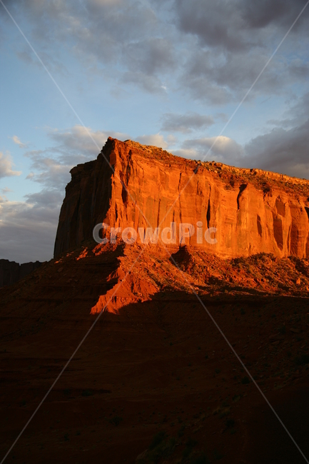 nature,자연,outdoors,옥외,mesa,메사,모뉴먼트밸리,monumentvalley,sunset,석양,서부영화배경,자연,풍경,nature,landscape,해외,외국,세계,foreign,oversea,world,세계자연풍경,해외자연풍경,외국자연풍경,world nature landscape