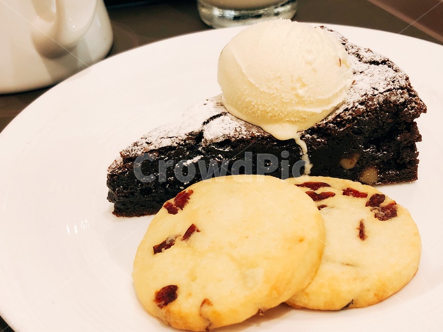 food,음식,sweets,과자,디저트,브라우니,쿠키,아이스크림,디저트,간식,후식,dessert,snack