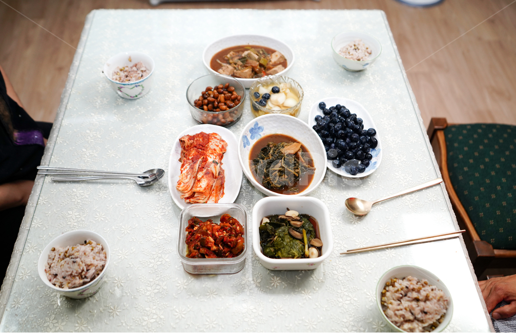 김치,한식,한국음식,한국,전통,집밥,반찬,고춧가루,매운맛,고추,빨강,red,식사,음식,식재료,요리,food,cook,meal,dishes,food reserves,한식,한국음식,한국요리,korean food,korean dishes,korean meal,korean cook