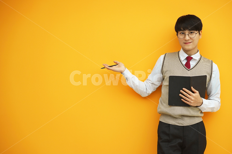 수능,교육,학생,교복,시험,강의,수업,고등학생,고3,남고생,남자고등학생,남고,수능시험,기말고사,중간고사,모의고사,exam,quiz,test,학업,공부,남자,남학생,사람,인물,인간,human,person,얼굴표정,facialexpression,face,남성,man,male,학교,education,learning,study,schoo,사람,인물,인간,human,person,얼굴표정,facial expression,face,남성,남자,man,male,감정표현,기분,feeling,emotion,교육,학교,공부,education,learning,study,school