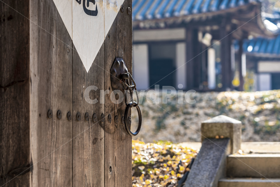 전통대문,전통문고리,고택,한국민속촌,풍경,전통건축물,전통가옥,한국전통,한국문화,korean traditional,korean culture