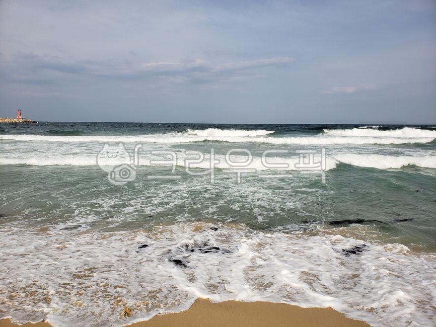 Mongdol,sea,Pebble,Beach,sandy beach,unintentional,rubble,sky,sea water,coastline,surface,nature,gravel,sand,ocean,outdoors,shoreline,west coast,ground