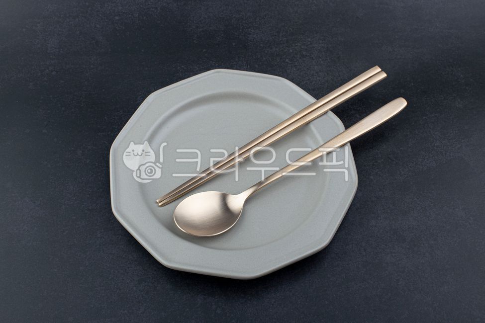유기수저,방짜유기,놋수저,금수저,젓가락숟가락,수저세트,접시