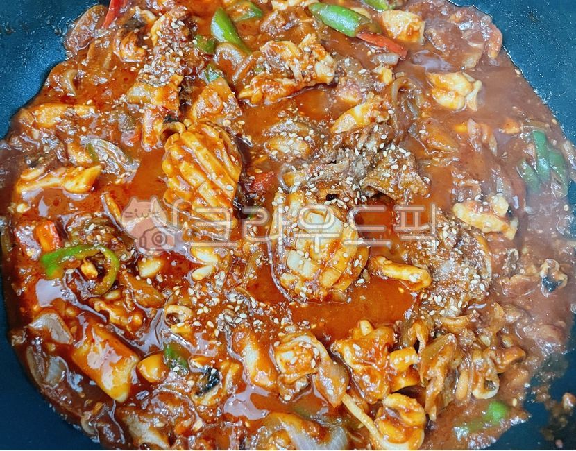 Stirfried squid and pork,Stirfried pork cuttlefish and squid,Stirfried Pork and Squid,seasoning,sheath,Sheath squid,pork,vegetable,pig,cuttlefish,pork belly,ingredients,cooking,Sheath cuttlefish,Stirfried cuttlefish,cook,Plane Pork Belly,food,Stirfried sq