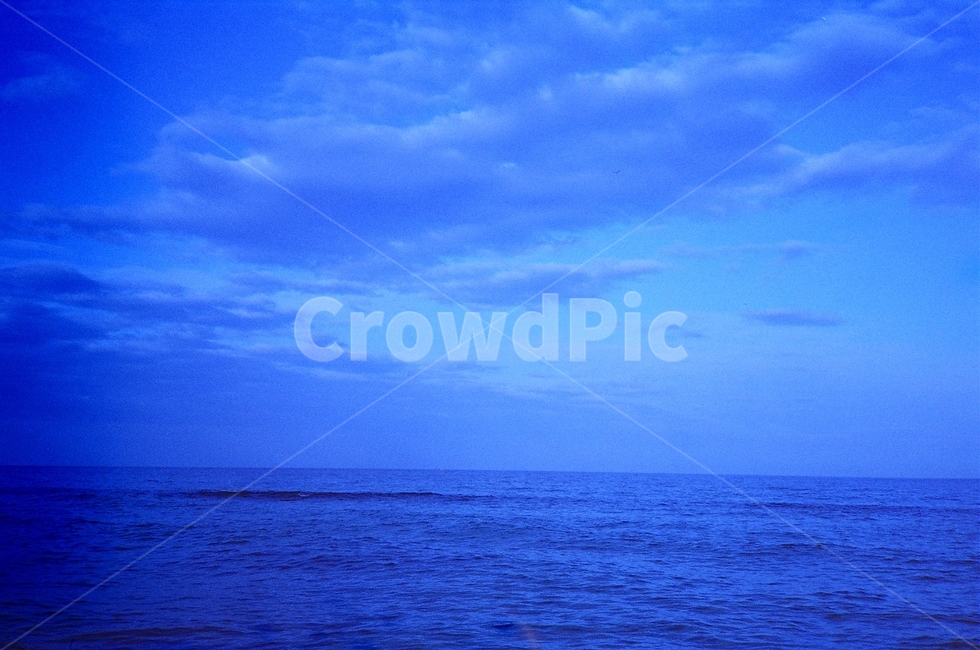 필름카메라,자연,바다,파도,하늘,sky,nature