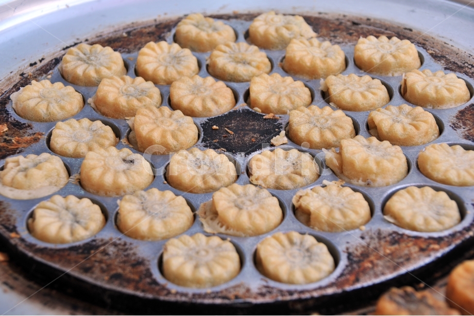 국화빵,국화모양,재래시장,전통시장,간식,밀가루음식,탄수화물,음식,식재료,요리,food,cook,meal,dishes,food reserves,한식,한국음식,한국요리,korean food,korean dishes,korean meal,korean cook,디저트,간식,후식,dessert,snack