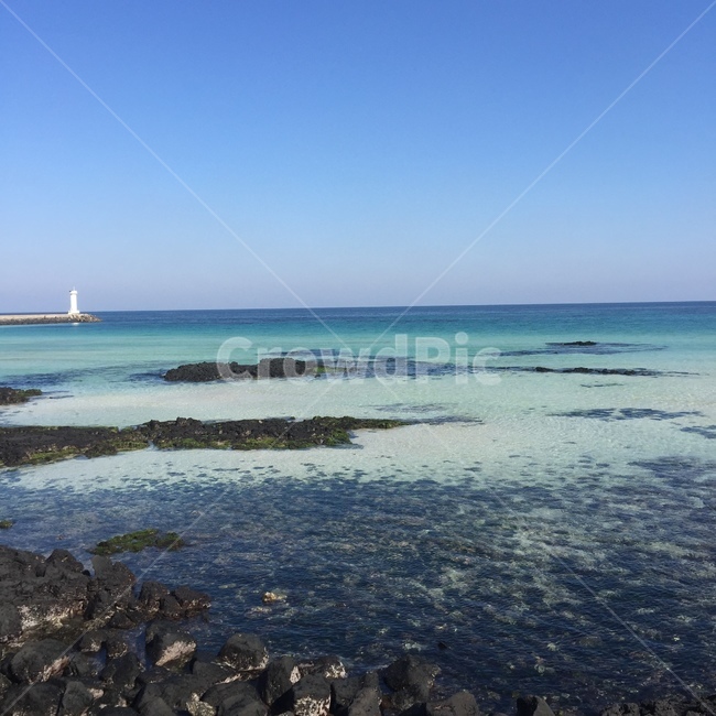 해변,애매랄드바다,바다,제주도,풍경,자연,애매랄드,자연,풍경,nature,landscape,한국자연풍경,한국자연경관,korea nature landscape,해변,바다,beach,sea,등대,lighthouse,제주도,jeju,jeju island,architecture,건축물,building,건물