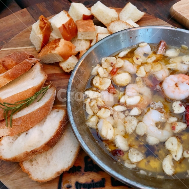 감바스,감바스알아히요,새우,음식,food,gambasalajillo,새우요리,안주,칵테일