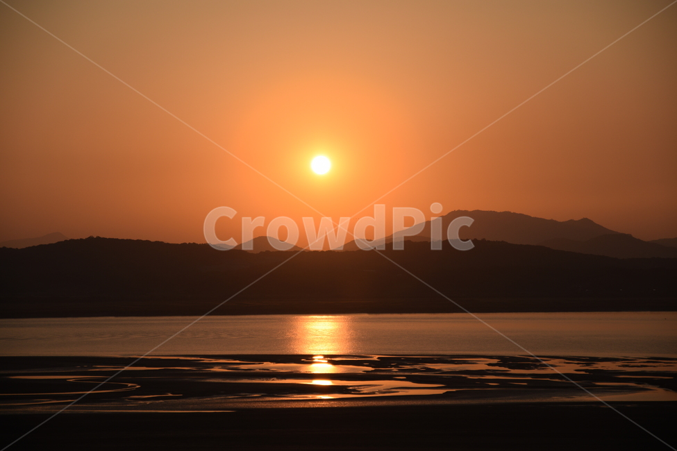 노을,풍경,산,강,실루엣,태양,석양,sunset,landscape,mountain,river,자연,풍경,nature,landscape,한국자연풍경,한국자연경관,korea nature landscape,sunlight,햇빛,outdoors,옥외