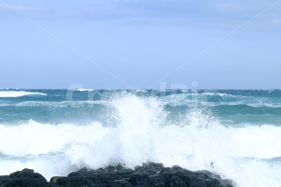 바다,파도,하늘,돌,하늘색,파랑,풍경,풍경사진,자연,자연,풍경,nature,landscape,water,물,ocean,대양,sea,outdoors,옥외