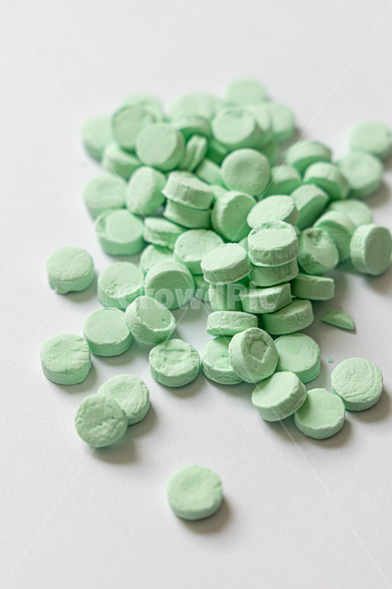 addiction,antibiotic,capsule,care,closeup,concept,cure,dose,drug,group,healthcare,hospital,ill,medical,medicament,medicine,pain,painkiller,pharmaceutical,prescription,recovery,science,supplement,treatment,vitamin,약물치료,알약,처방,치유,치료제,영양제,비타민,약