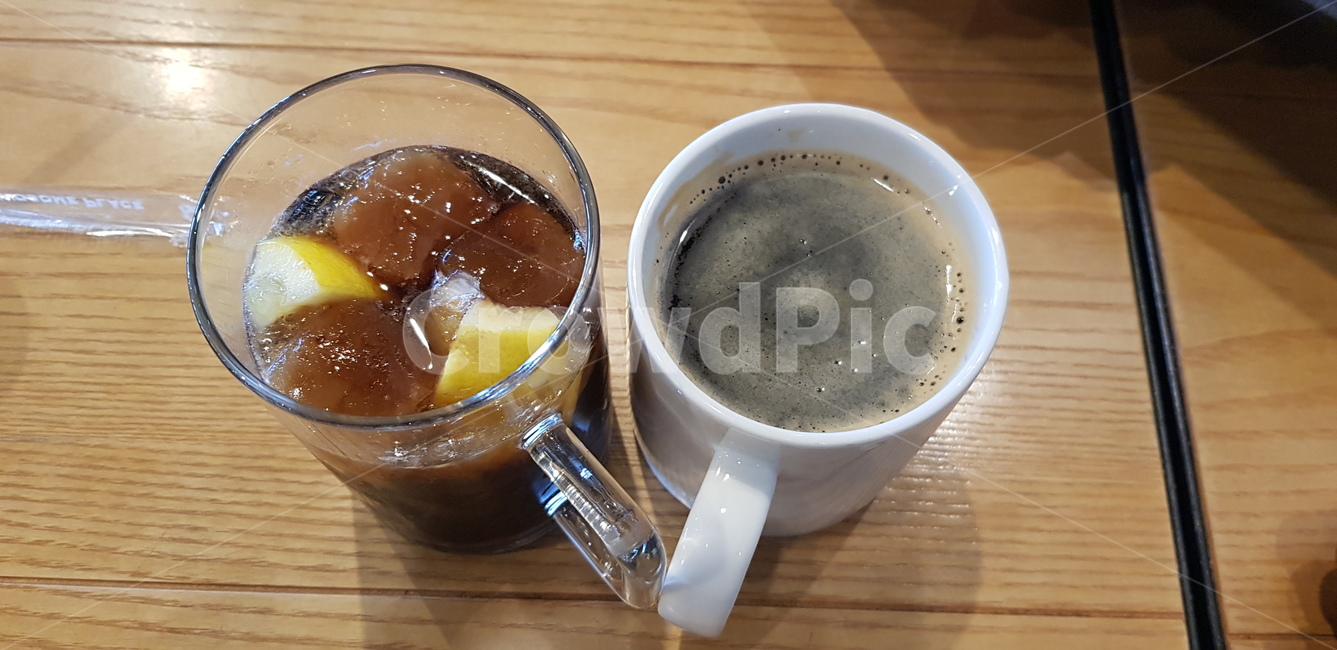 카페,아메리카노,아이스티,머그잔,커피한잔