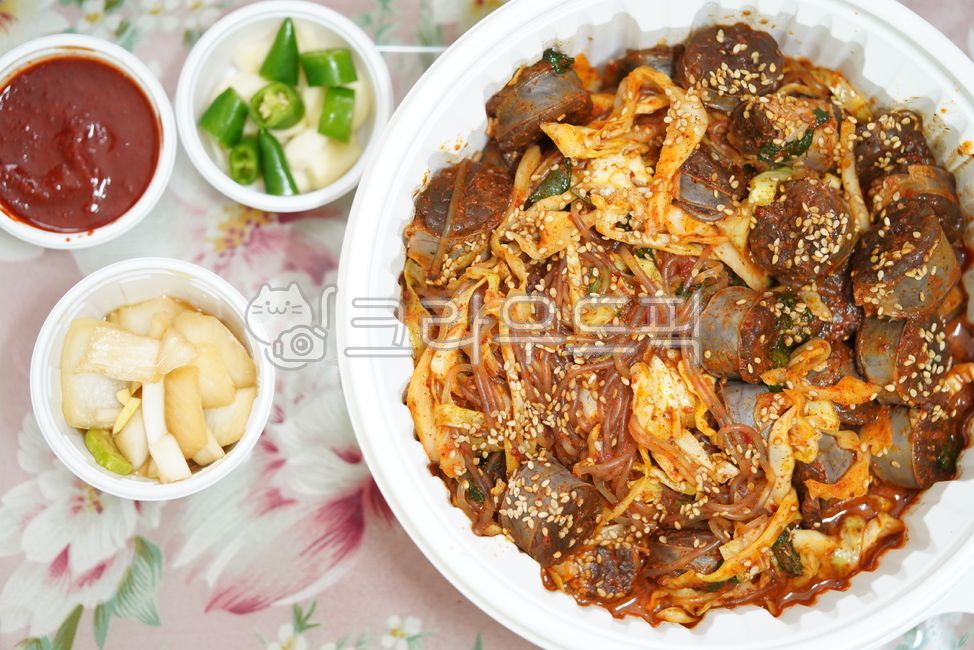 delivery,Drink snacks,meat eating,Stirfried Sundae,snack,Korean,Midnight Snack,food,meat,Snacks,cooking,sundae