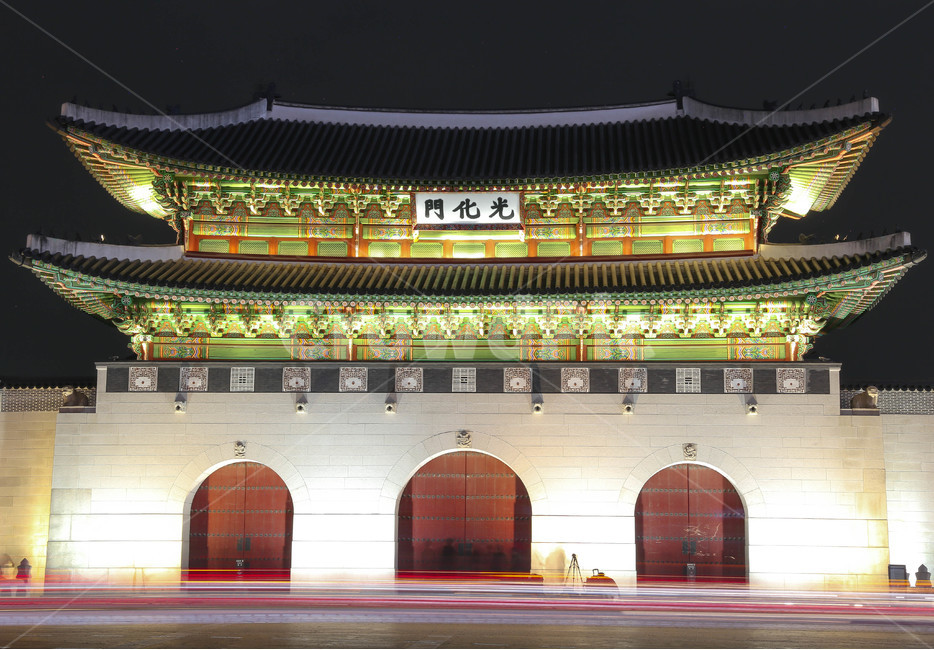 야경,광화문,광화문광장,gwanghwamun,서울,야경,밤,풍경,nightscape,night,landscape,한국전통,한국문화,korean traditional,korean culture,랜드마크,landmark,tourist attraction,한국랜드마크,한국관광지,한국명소,korea landmark,korea tourist attraction,건축물,건물외관,exterior,building,structure,architecture,construction
