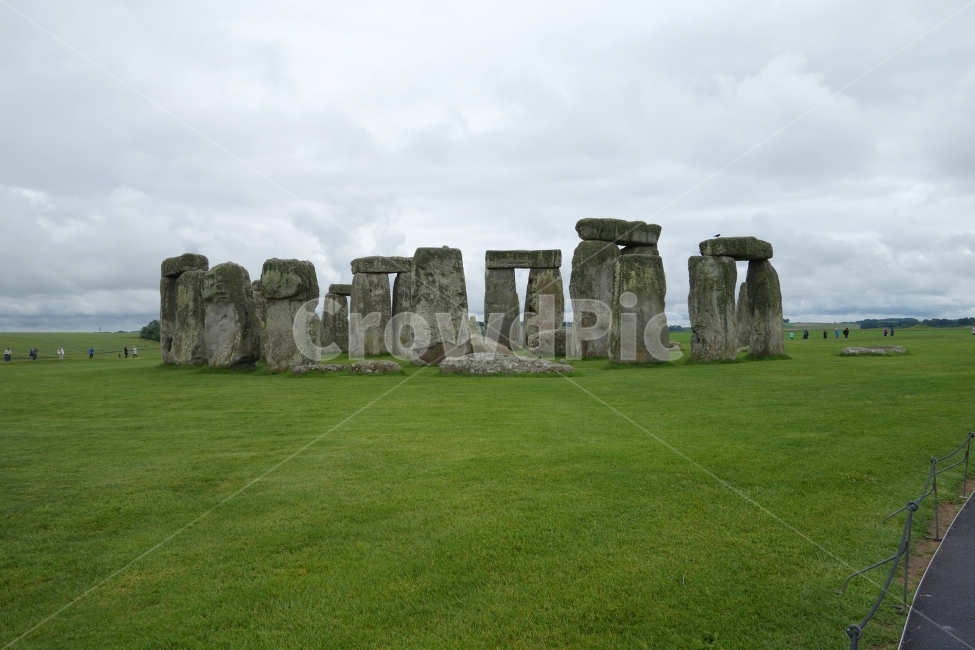 스톤헨지,영국,돌,자연풍경,관광,해외여행,Rock,nature,landscape,나무기둥,조형물,랜드마크,landmark,tourist attraction,해외,외국,세계,foreign,oversea,world,세계랜드마크,해외랜드마크,외국랜드마크,world landmark,world tourist attraction,plant,식물,grass,잔디