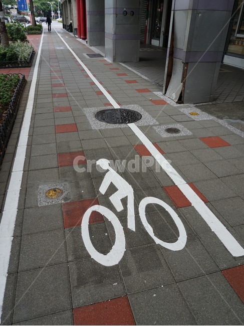 자전거도로,픽토그램,인도,자전거,보도블럭,길거리,길바닥,사람,bike,bikeroad